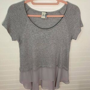 Paper Crane Short Sleeve Gray Layered Top